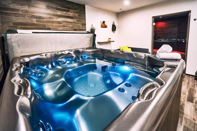 Spa privatif 1h pour 4 personnes